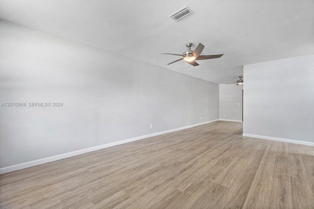 1367 Riverside Cir 1367, Wellington, FL 33414