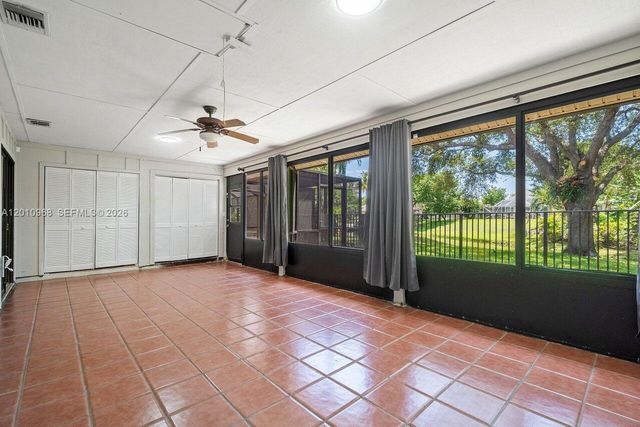 1367 Riverside Cir 1367, Wellington, FL 33414