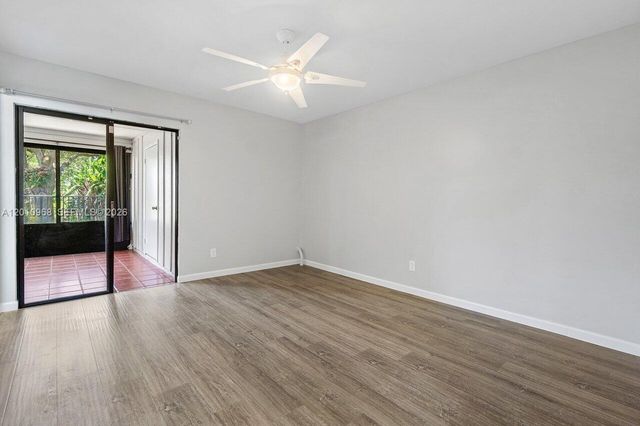 1367 Riverside Cir 1367, Wellington, FL 33414