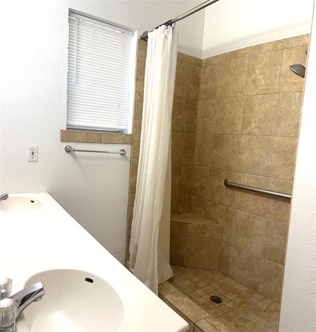 1747 Windy Park CIR, Round Rock, TX 78664