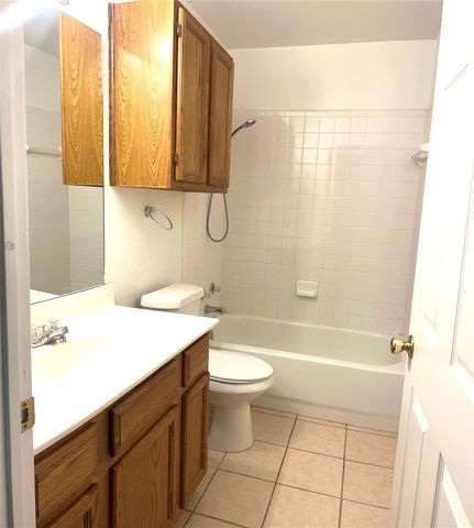 1747 Windy Park CIR, Round Rock, TX 78664
