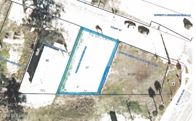 104 Court Street, Bay Saint Louis, MS 39520