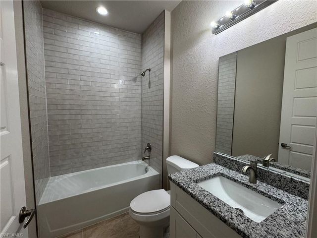 1304 Andover DR, Labelle, FL 33935