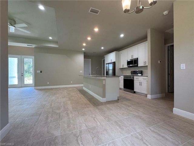 1304 Andover DR, Labelle, FL 33935