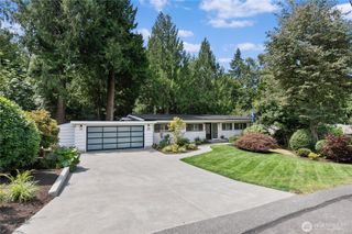 3227 103rd Place NE, Bellevue, WA 98004