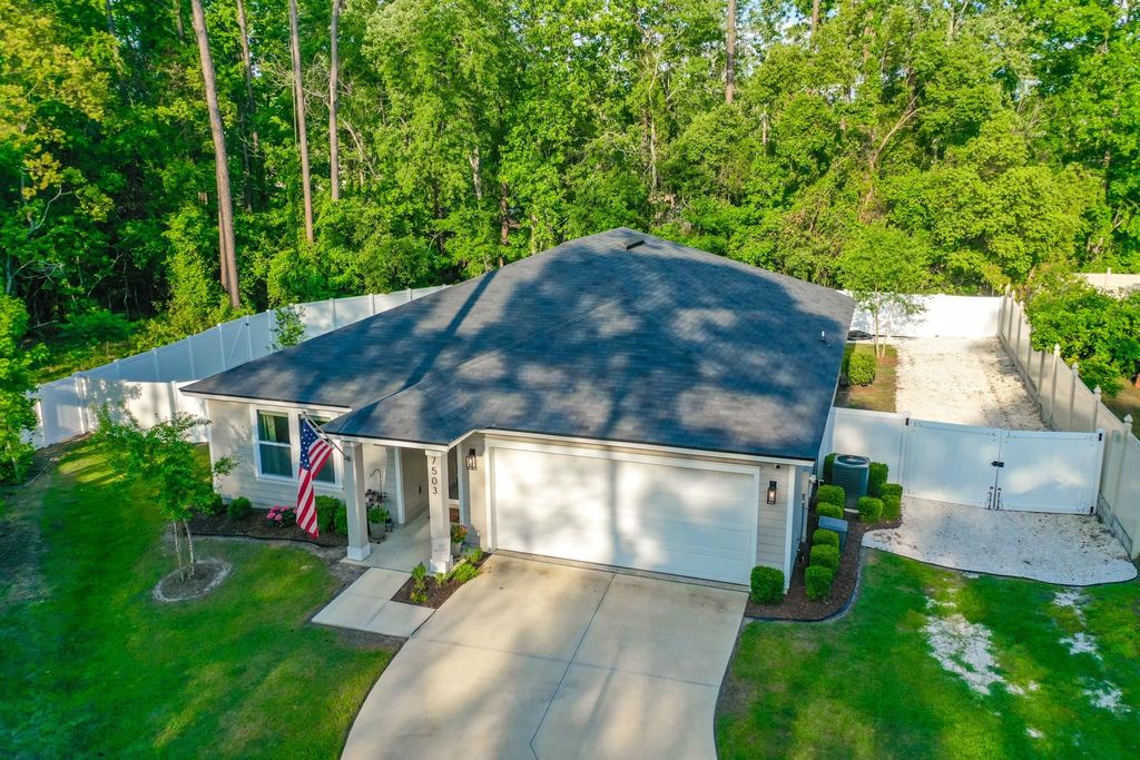 7503 Caravaca Ct, Jacksonville, FL 32244