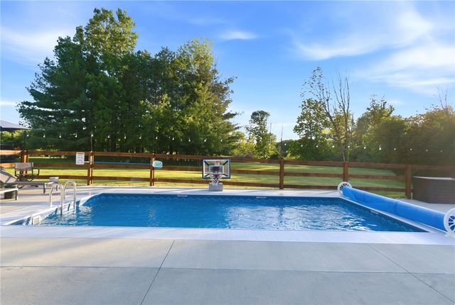 9267 Kunker Road, Harlan Twp, OH 45152