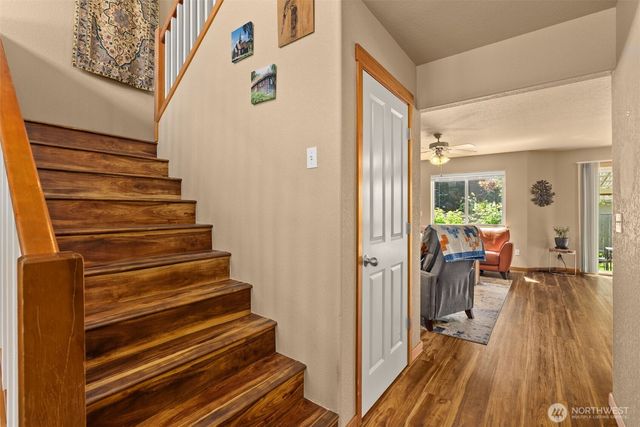 1835 Yew Avenue NE, Olympia, WA 98506