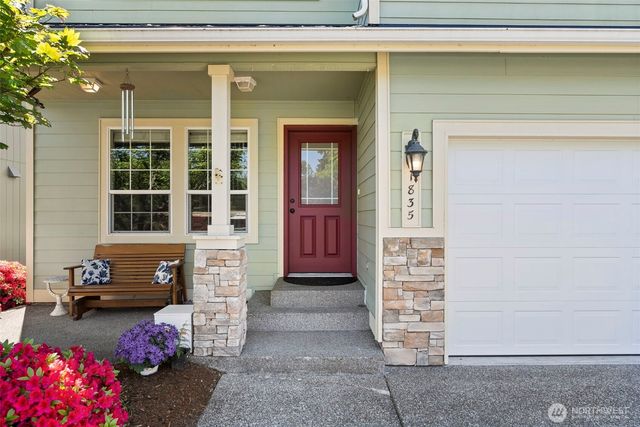 1835 Yew Avenue NE, Olympia, WA 98506