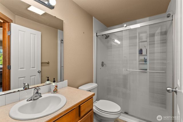 1835 Yew Avenue NE, Olympia, WA 98506