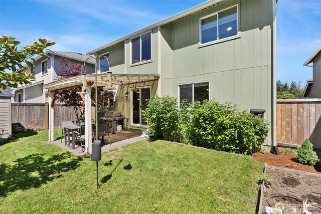 1835 Yew Avenue NE, Olympia, WA 98506