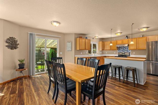 1835 Yew Avenue NE, Olympia, WA 98506