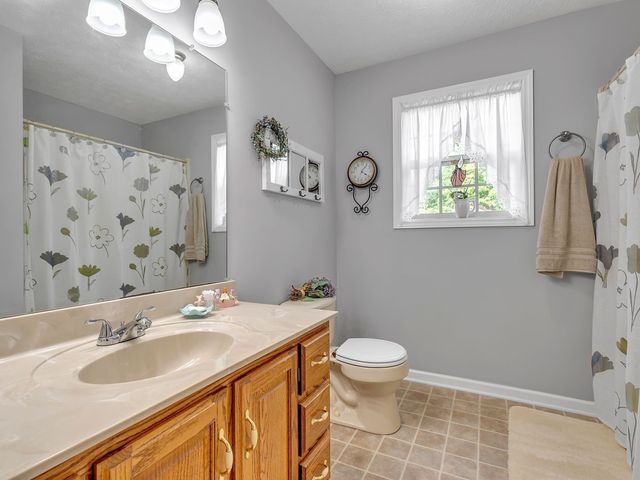 7807 McMinnville Hwy, Morrison, TN 37357