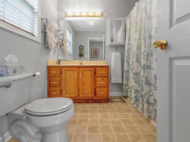 7807 McMinnville Hwy, Morrison, TN 37357