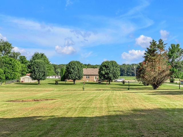 7807 McMinnville Hwy, Morrison, TN 37357