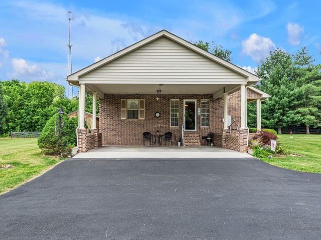 7807 McMinnville Hwy, Morrison, TN 37357
