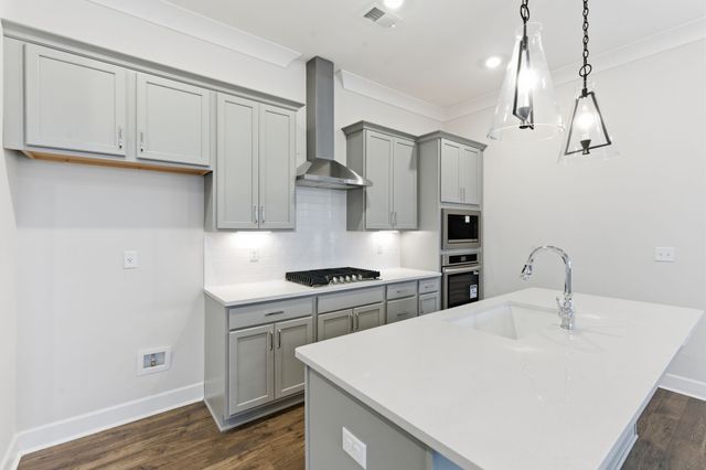 440 Buckwood Avenue, W, Thompsons Station, TN 37179