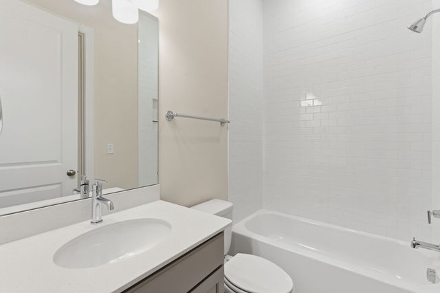 440 Buckwood Avenue, W, Thompsons Station, TN 37179