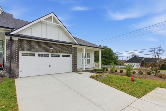440 Buckwood Avenue, W, Thompsons Station, TN 37179