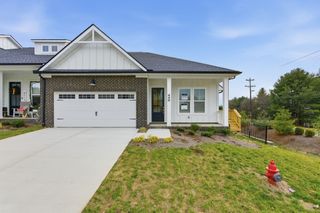 440 Buckwood Avenue, W, Thompsons Station, TN 37179