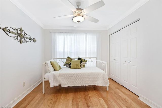 1346 Triandra LN, Naples, FL 34119