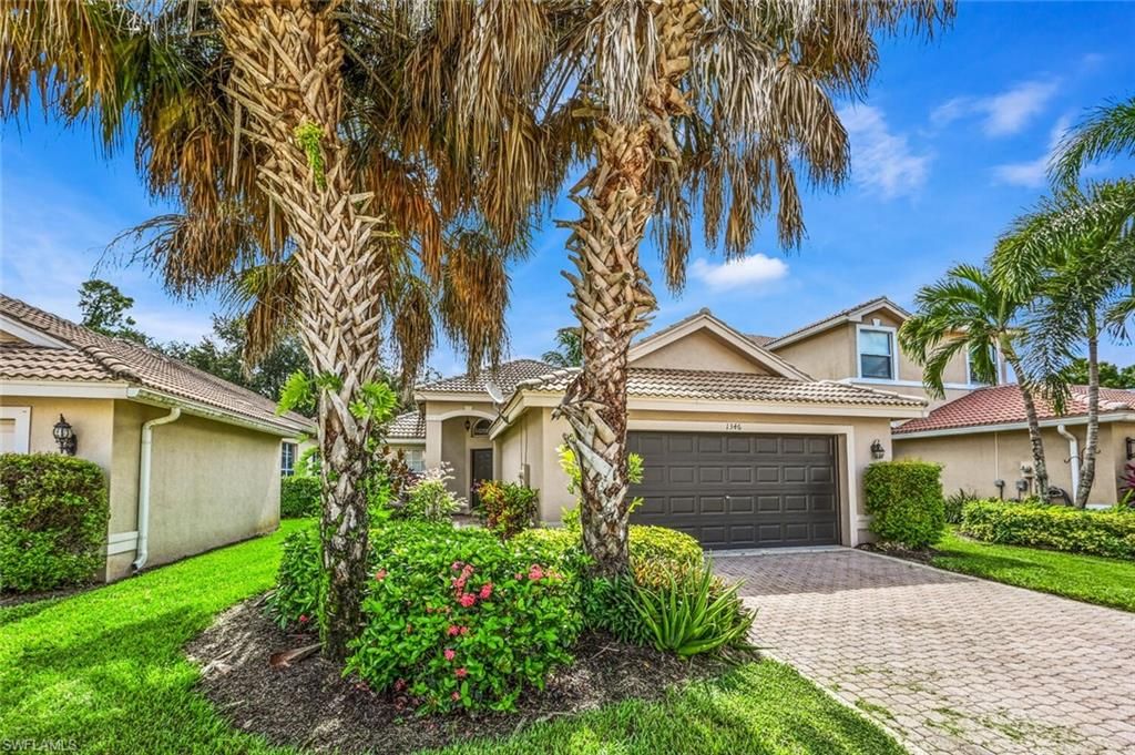 1346 Triandra LN, Naples, FL 34119