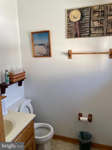 5663 JUDITH RD, Clayton, DE 19938