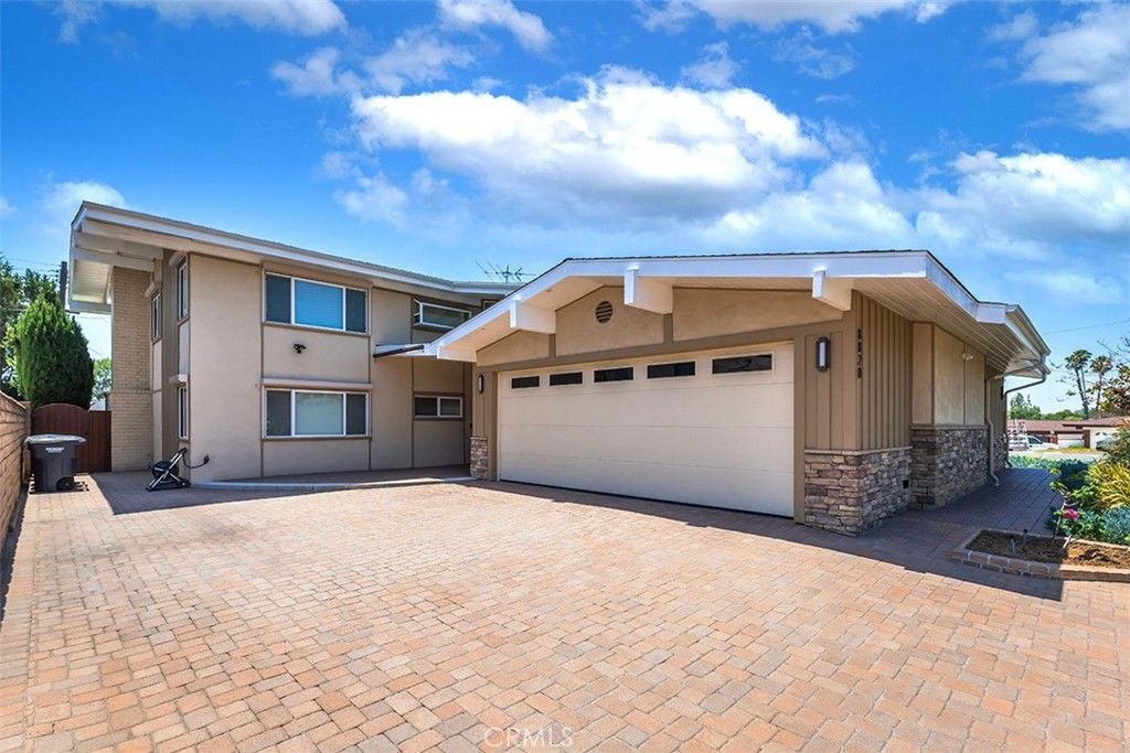 Image 3 of property listing at 8820 Meadowbrook, Buena Park, CA 90621