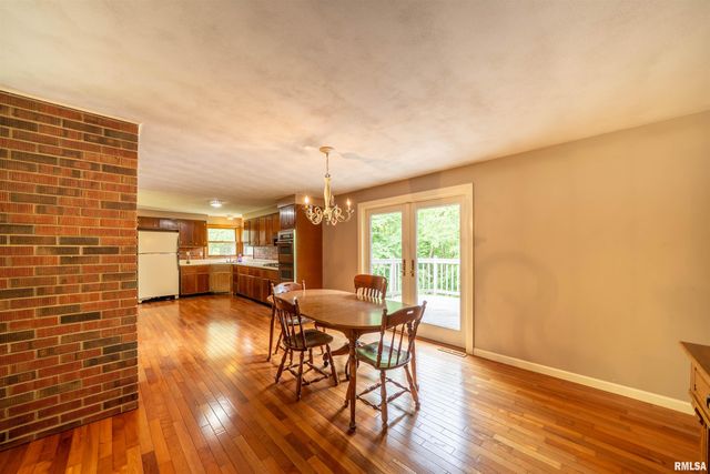 23907 VETERANS Road, Morton, IL 61550