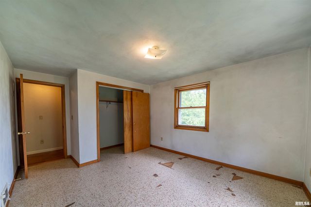 23907 VETERANS Road, Morton, IL 61550