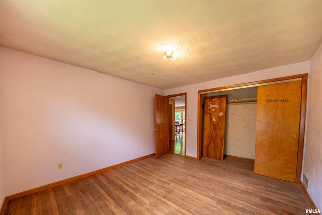 23907 VETERANS Road, Morton, IL 61550