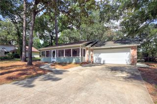 4811 Holly Lane E, Montgomery, TX 77316
