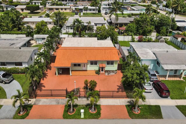 3311 SW 105th Court, Miami, FL 33165