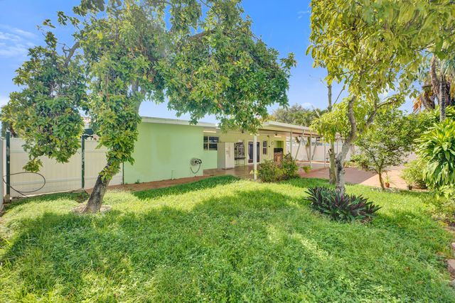 3311 SW 105th Court, Miami, FL 33165