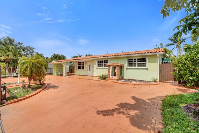 3311 SW 105th Court, Miami, FL 33165