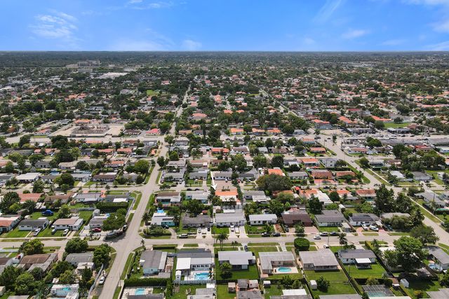 3311 SW 105th Court, Miami, FL 33165