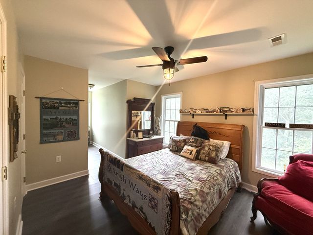 500 Indian Creek Rd, Pulaski, TN 38478