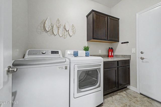 28446 N BROKEN SHALE Drive, San Tan Valley, AZ 85143