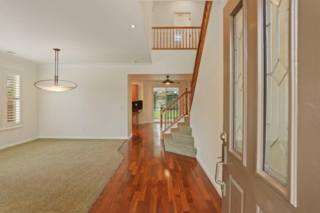 4305 Lourmarin Ln, Modesto, CA 95356