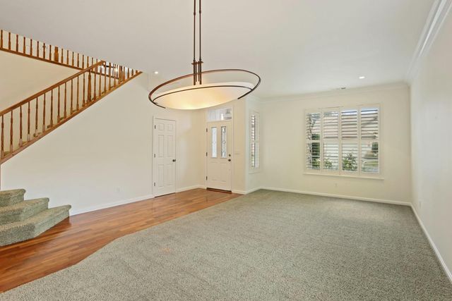 4305 Lourmarin Ln, Modesto, CA 95356