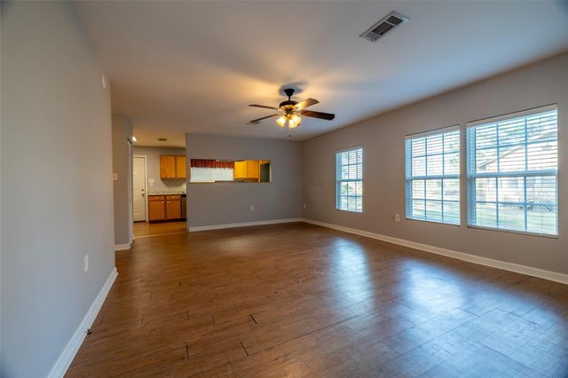 2405 County Road 2235, Cleveland, TX 77327