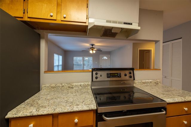 2405 County Road 2235, Cleveland, TX 77327