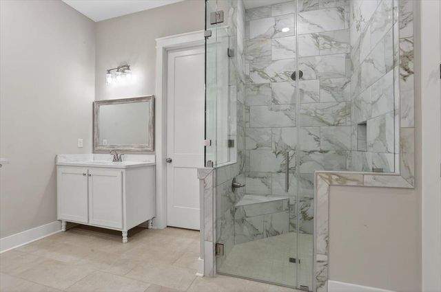 265 NEBHUT LN, Rossville, TN 38066