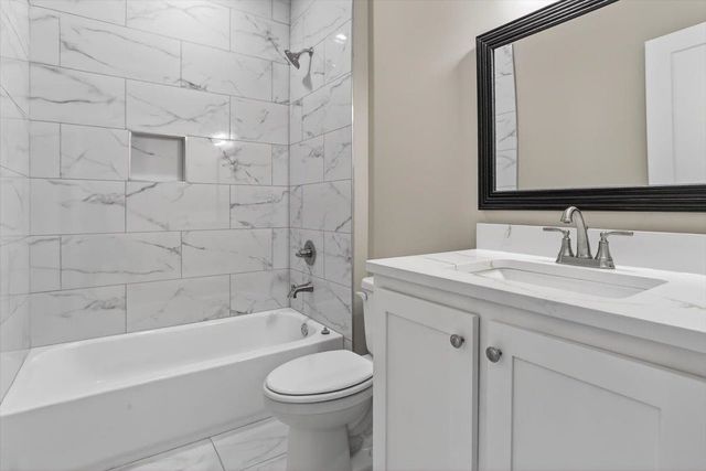 265 NEBHUT LN, Rossville, TN 38066