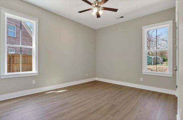 265 NEBHUT LN, Rossville, TN 38066