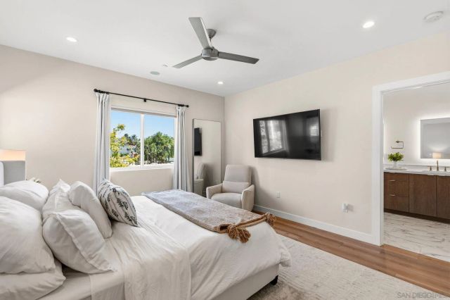 107 Edgeburt, Encinitas, CA 92024