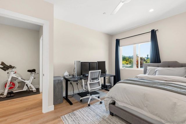 107 Edgeburt, Encinitas, CA 92024