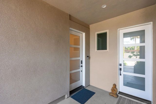 107 Edgeburt, Encinitas, CA 92024