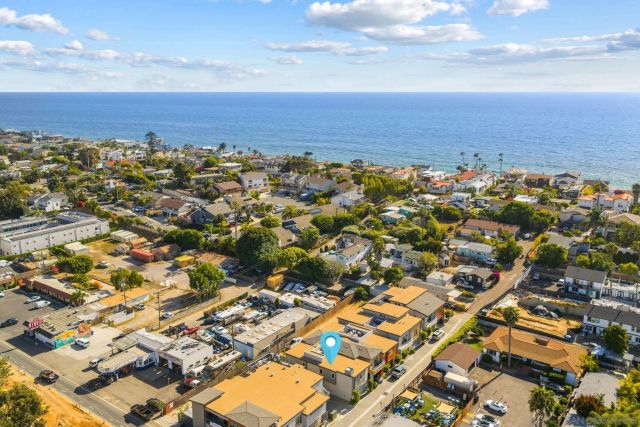 107 Edgeburt, Encinitas, CA 92024