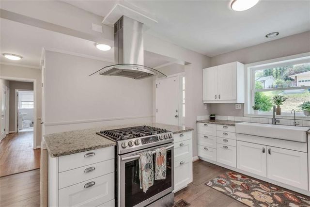 2774 Overlook Drive, Atlanta, GA 30345